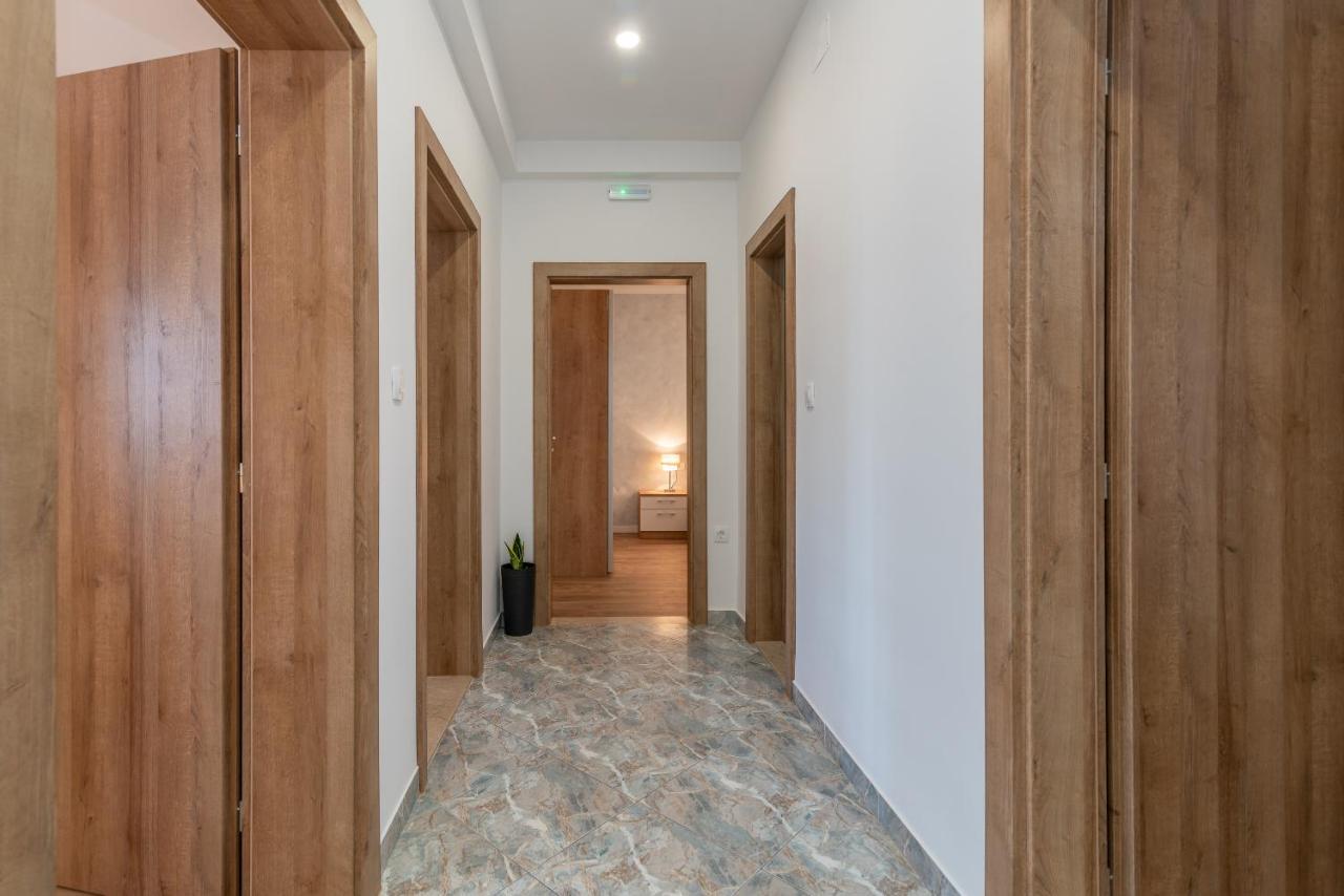 Apartments Villa Magdalena Trogir Ngoại thất bức ảnh