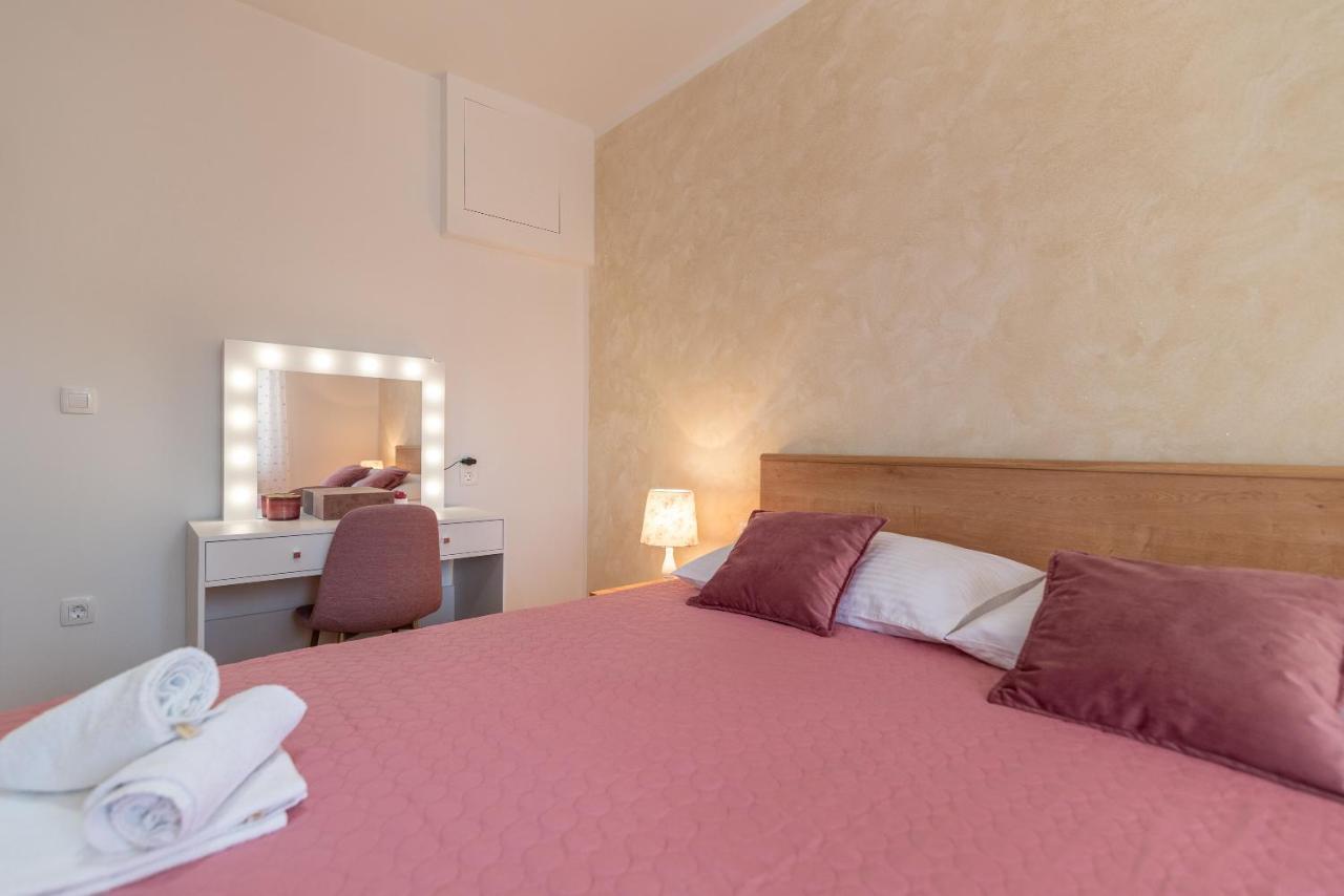 Apartments Villa Magdalena Trogir Ngoại thất bức ảnh