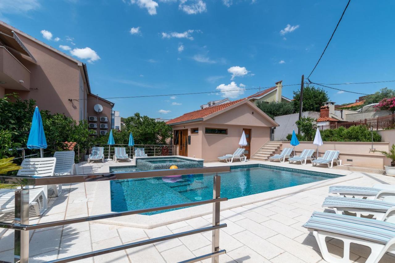 Apartments Villa Magdalena Trogir Ngoại thất bức ảnh