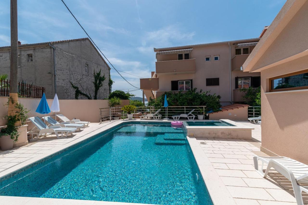 Apartments Villa Magdalena Trogir Ngoại thất bức ảnh