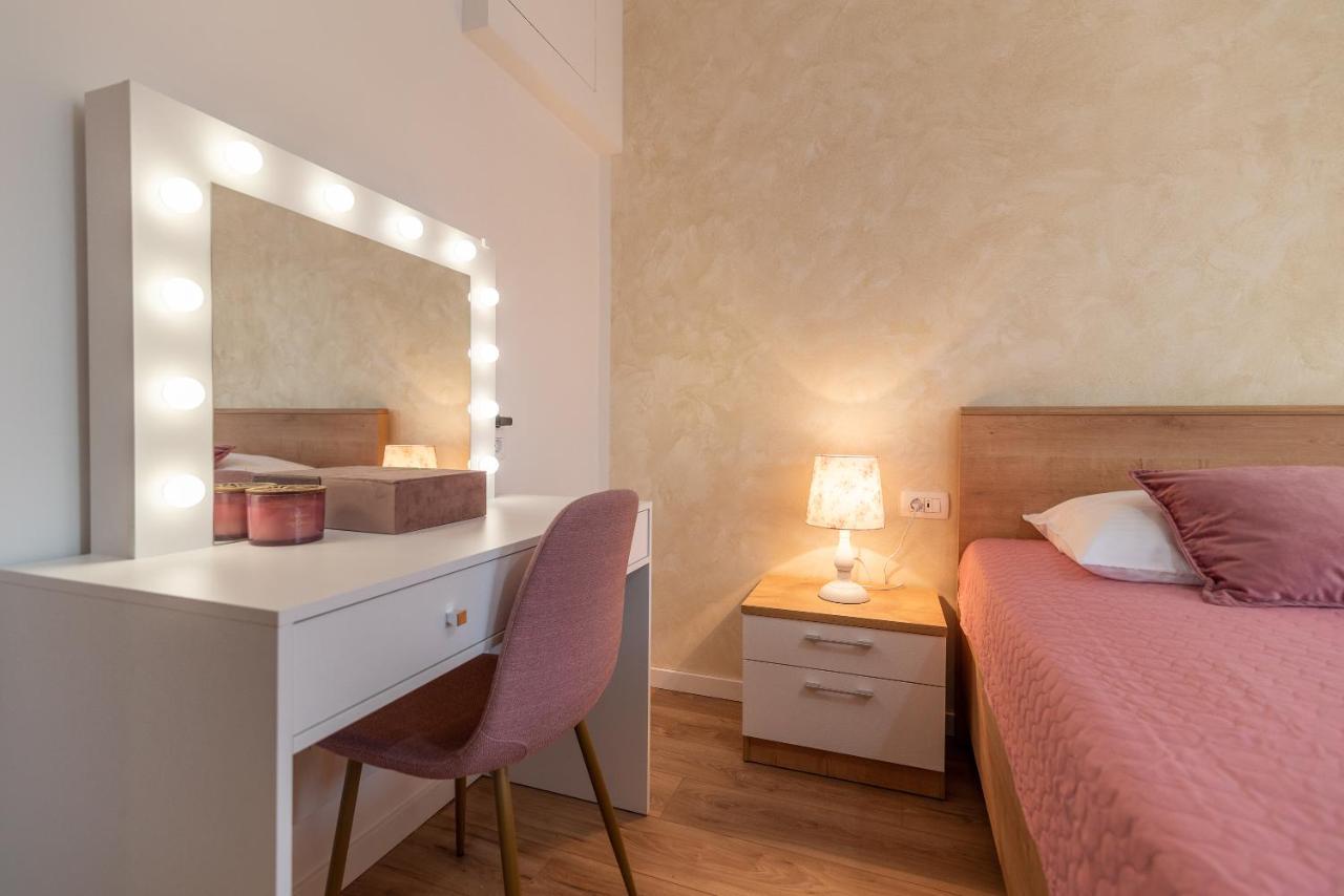 Apartments Villa Magdalena Trogir Ngoại thất bức ảnh