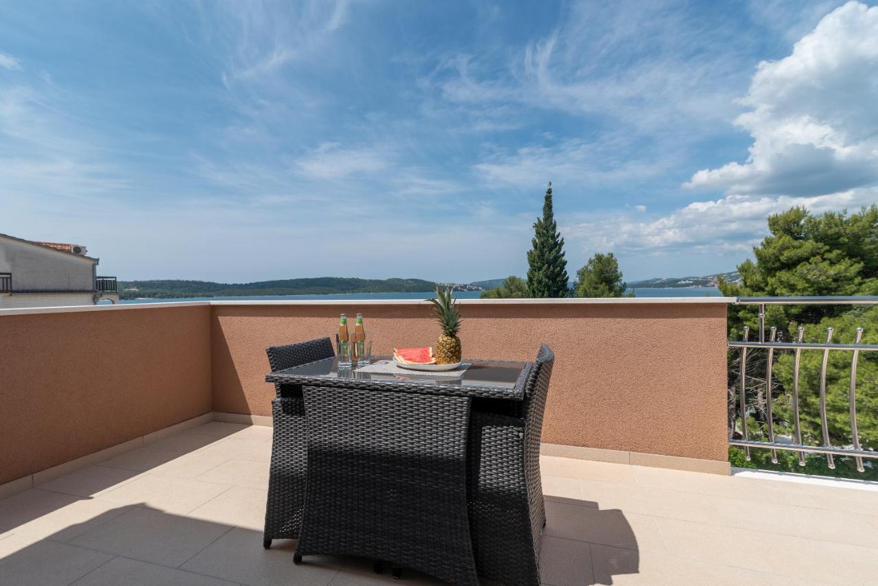 Apartments Villa Magdalena Trogir Ngoại thất bức ảnh